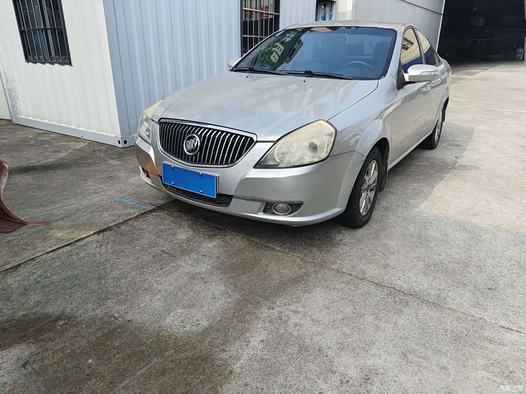 2011 Buick Excelle 1.6LX-AT, фото 1, лот 11223189