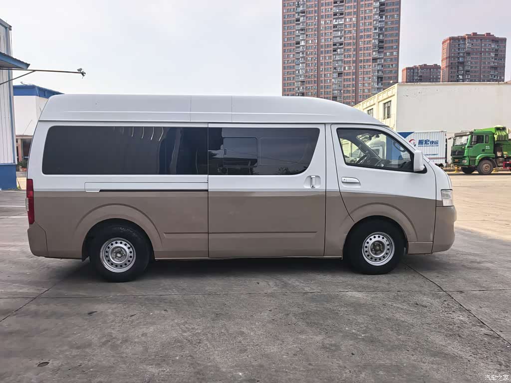 2017 Foton Fengjing G7 2.0L Long Wheelbase Commercial Cargo Van High Roof 6-seater 4Q20M, фото 4, лот 11228502