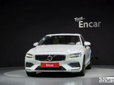 2023 Volvo S60 B5 Ultimate Bright, фото 3, лот 10178449