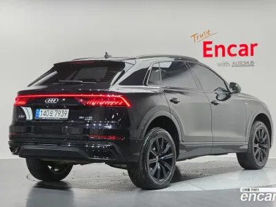 2021 Audi Q8 55 TFSI Quattro Premium, фото 2, лот 10177427