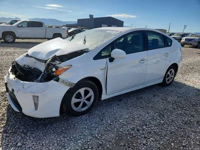 2015 TOYOTA PRIUS TWO, фото 1, лот 10532160