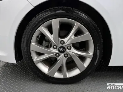 2015 Hyundai Veloster 1.6 PYL, фото 4, лот 10049261