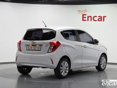 2017 Chevrolet Spark LTZ, фото 2, лот 10200272