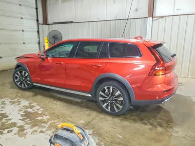 2024 VOLVO V60 CROSS COUNTRY ULTIMATE, фото 2, лот 10876184