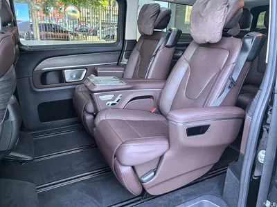 2024 Mercedes-Benz V-Class V 300 L Long Wheelbase Luxury Edition, фото 4, лот 10392204