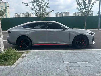 2022 Changan UNI-V 1.5T Premium Model, фото 2, лот 10803850