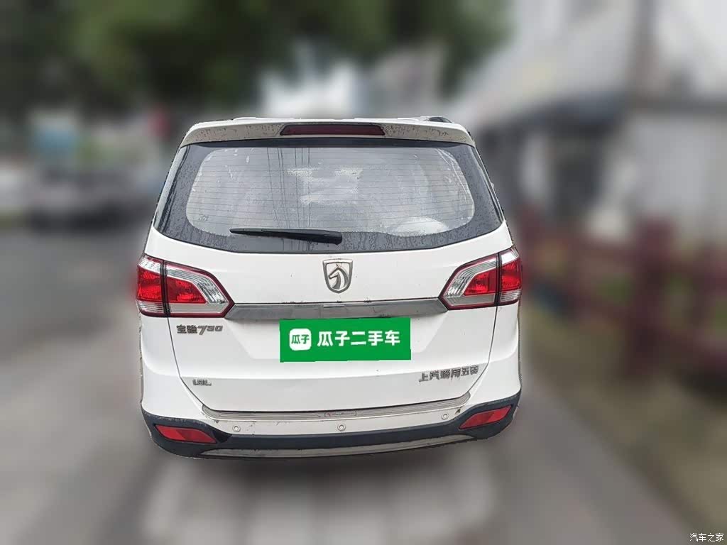2014 Baojun 730 1.8L Manual Comfort 7-seater, фото 4, лот 11215692