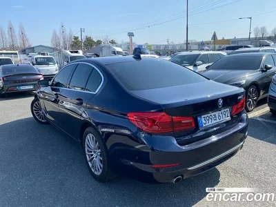 2020 BMW 5-Series 520i Luxury, фото 2, лот 10076718
