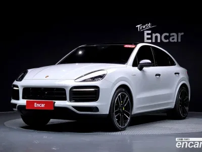 2021 Porsche Cayenne 3.0 E-Hybrid Coupe, фото 1, лот 10170544
