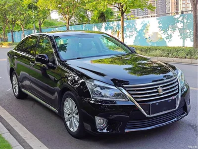 2012 Toyota Crown 2.5L Royal Leather Edition, фото 3, лот 10297674