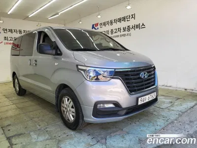 2021 Hyundai Starex Van 3-Seater, фото 3, лот 11470851