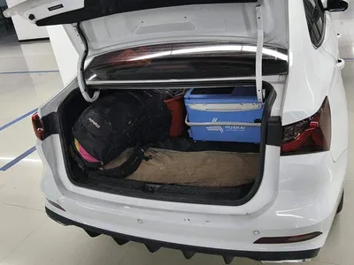 2023 Roewe i5 1.5L CVT Honor Edition, фото 4, лот 11584960