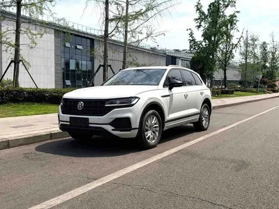 2019 Volkswagen Touareg 2.0TSI Sharp Wing Edition China VI, фото 1, лот 10452767