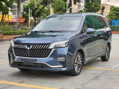 2022 Wuling Motors Wuling Jiachen 1.5T CVT Exclusive Flagship Model, фото 1, лот 10832245