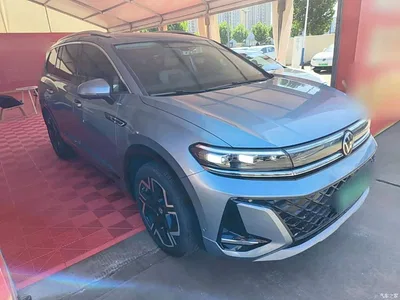 2025 Volkswagen Talagon 450TSI R-Line 6-Seater, фото 4, лот 10480464