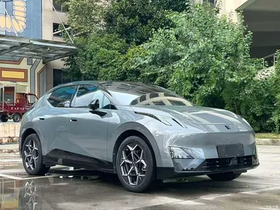 2025 Lynk & Co Z20 530km RWD Max, фото 3, лот 10316302