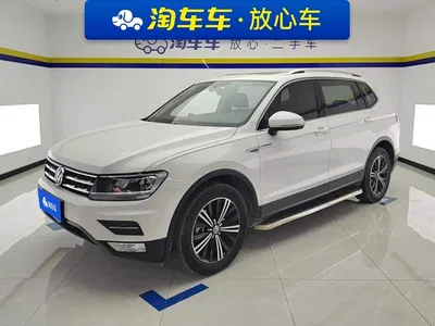 2020 Volkswagen Tiguan L 330TSI Auto 2WD Panorama Comfort China VI, фото 1, лот 10481791