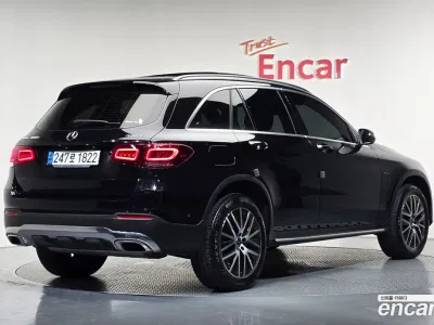2021 Mercedes-Benz GLC-Class GLC300e 4MATIC, фото 2, лот 10567376