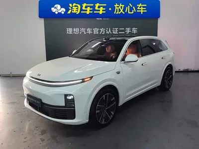 2025 Li Auto L7 Max Smart Renewal Edition, фото 1, лот 10674485