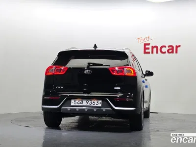 2017 Kia Niro Noblesse, фото 4, лот 10290636