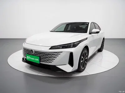 2023 Changan Yida Blue Whale NE 1.5T GDI DCT Exclusive, фото 1, лот 10887488