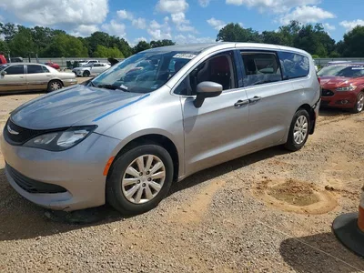 2020 CHRYSLER VOYAGER L, фото 1, лот 10868059