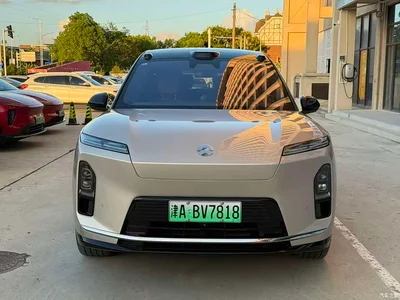2025 NIO ES8 Model 6-Seat Executive Luxury Edition, фото 2, лот 10352985