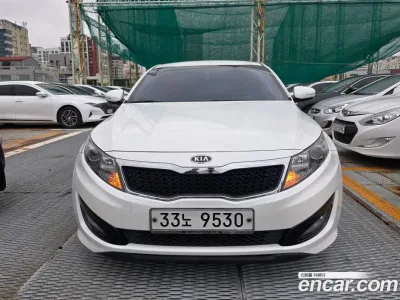 2012 Kia K5 2.0 Luxury, фото 1, лот 10070815