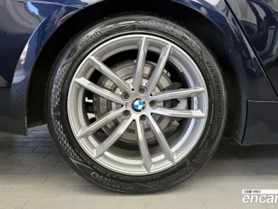 2019 BMW 5-Series 520d xDrive M Sport Package Plus, фото 4, лот 10061608