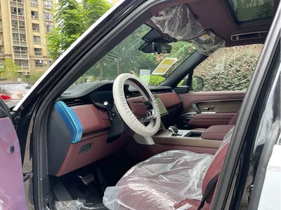2025 Land Rover Range Rover 3.0 L6 400PS Genesis Extended Wheelbase, фото 4, лот 10336772