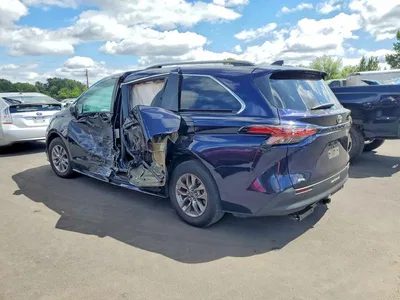 2022 TOYOTA SIENNA LE, фото 2, лот 10576526