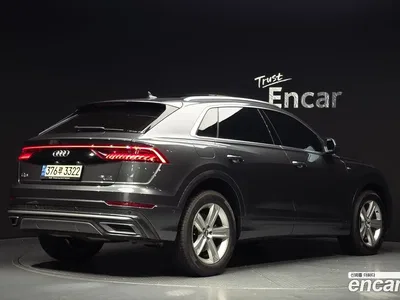 2021 Audi Q8 45 TDI Quattro Premium, фото 1, лот 10087726