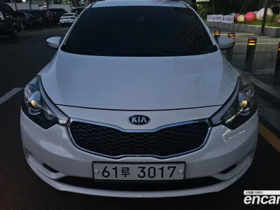 2015 Kia K3 Luxury, фото 1, лот 10406502