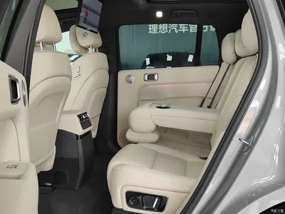 2025 Li Auto L7 Ultra Smart Renewal Edition, фото 3, лот 10445435