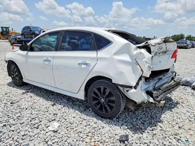 2017 NISSAN SENTRA SR, фото 2, лот 10737205