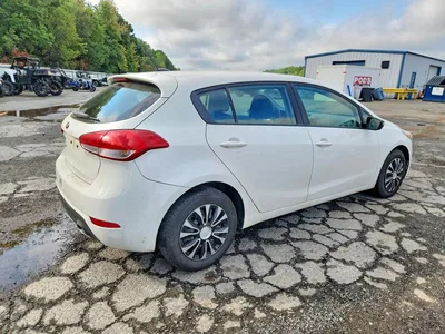 2018 KIA FORTE5 LX, фото 3, лот 10963665
