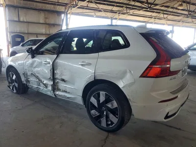 2024 VOLVO XC60 PLUS, фото 2, лот 10678032