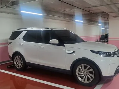 2019 Land Rover Discovery 3.0 SD6 HSE, фото 4, лот 10132259