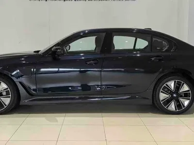 2025 BMW i3 eDrive 40 L Shadow Night Sport Package, фото 2, лот 11090277