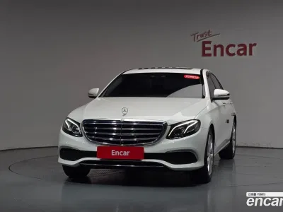 2017 Mercedes-Benz E-Class E220d Exclusive, фото 1, лот 10070211