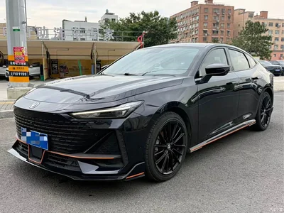 2023 Changan UNI-V 1.5T Sport Edition, фото 1, лот 10250940