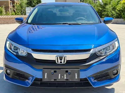 2016 Honda Civic 220TURBO CVT Luxury Edition, фото 2, лот 10433488