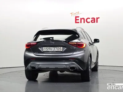 2019 Infiniti QX30 2.0 Essential AWD, фото 4, лот 10118678
