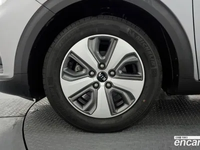 2020 Kia Niro 1.6 HEV, фото 4, лот 10078598