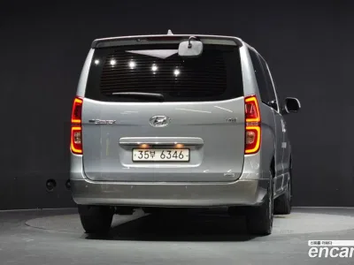 2019 Hyundai Starex 4WD Urban 9-Seater, фото 4, лот 10216749