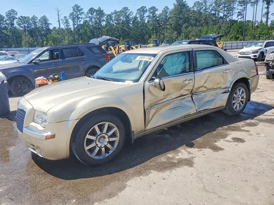 2010 CHRYSLER 300 LIMITED, фото 1, лот 10864156
