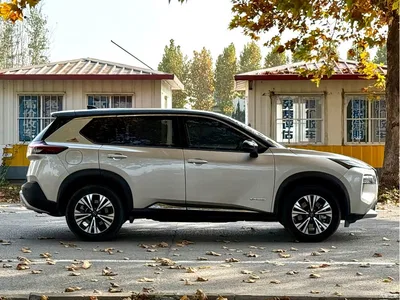 2023 Nissan X-Trail e-POWER Super Hybrid Dual Motor AWD Luxury Edition, фото 4, лот 10362174