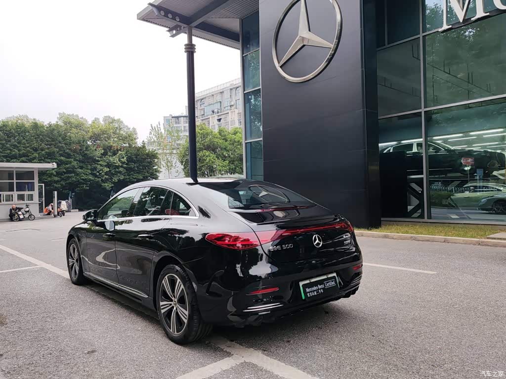 2025 Mercedes-Benz EQE 500 4MATIC Pioneer, фото 4, лот 11175480