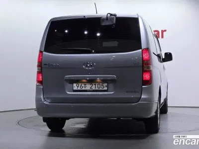 2021 Hyundai Starex Van 5-Seater, фото 4, лот 10228057