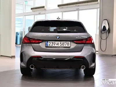 2024 BMW 1-Series 120i M Sports, фото 3, лот 10223384